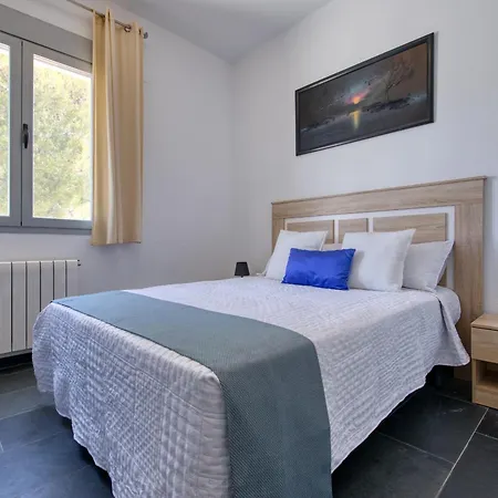 Fustera Villa